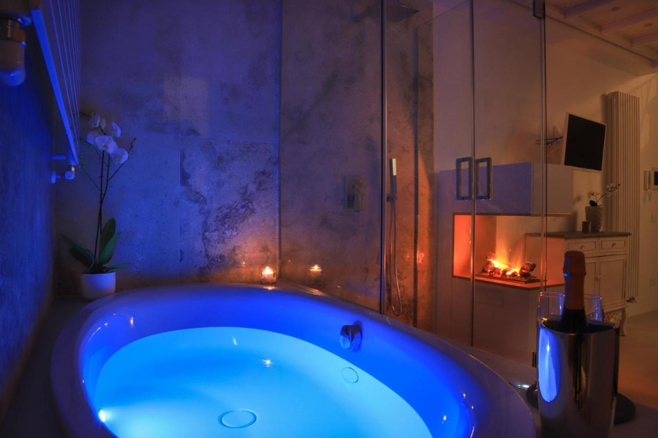 Palazzo Stapane Home Suite 9 - Luxury Living مونوبولي المظهر الخارجي الصورة