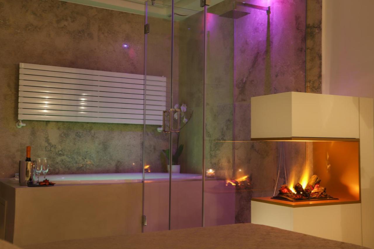 Palazzo Stapane Home Suite 9 - Luxury Living مونوبولي المظهر الخارجي الصورة